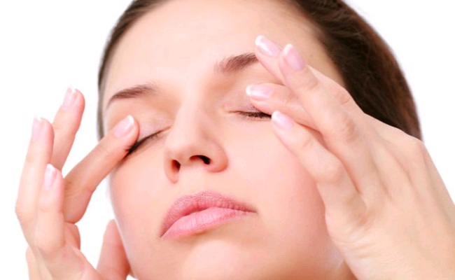 Massage-Eyelid